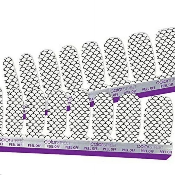 ColorStreet Mermaid You Look Dry Polish Strip - Picture 2 of 3